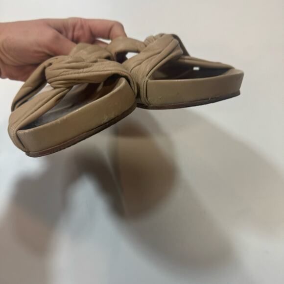 KAANAS Natural Nude Leather Knotted
Slide Sandals Size 7 - Picture 4 of 7